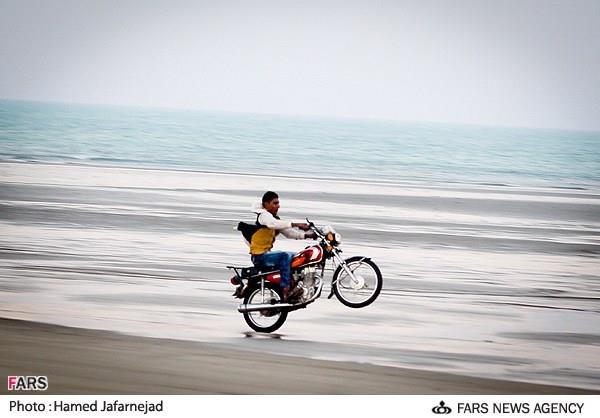 مسابقه حرکات نمایشی قشم 14