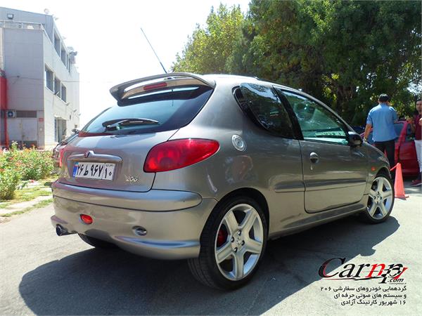 گردهمایی پژو های سفارشی و سیستم های صوتی  1