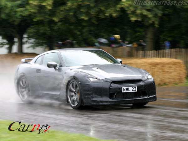 Nissan_Skyline_GT_R 3