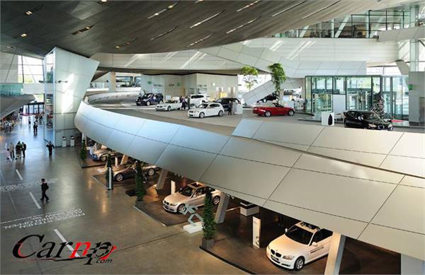 اتومبیل کلاسیک ب ام و  10