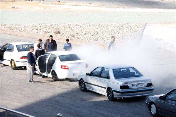 iran classic car site 23