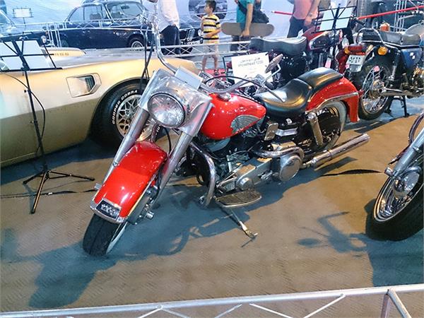 classic car in iran  23