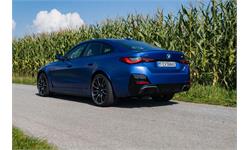 BMW i4 8