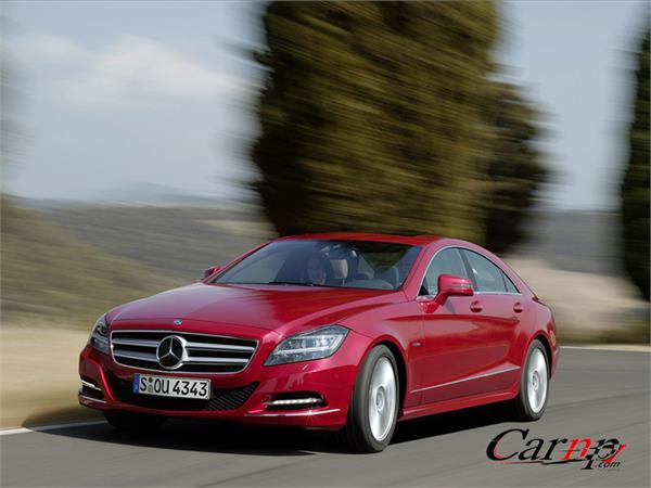 مرسدس  بنز  4