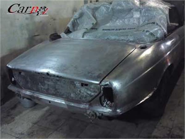 بازسازی نمای بیرونی یک اتومبیل کلاسیک  3