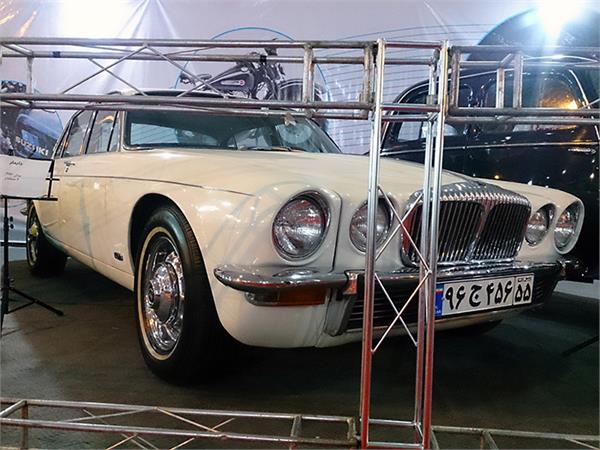 classic car in iran  53