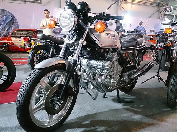 classic car in iran  86