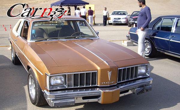 هشت سیلندر 12