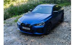 BMW i4 10