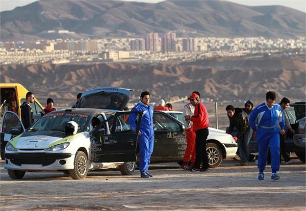 مسابقات رالی  1