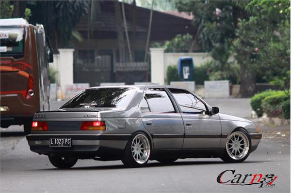 تاریخچه پژو 405 17