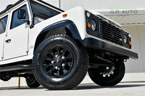 1992،Land Rover Defender 110 24