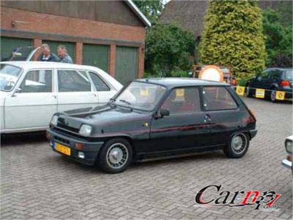Renault R5 photo 18