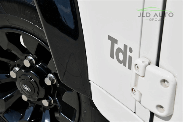 1992،Land Rover Defender 110 11