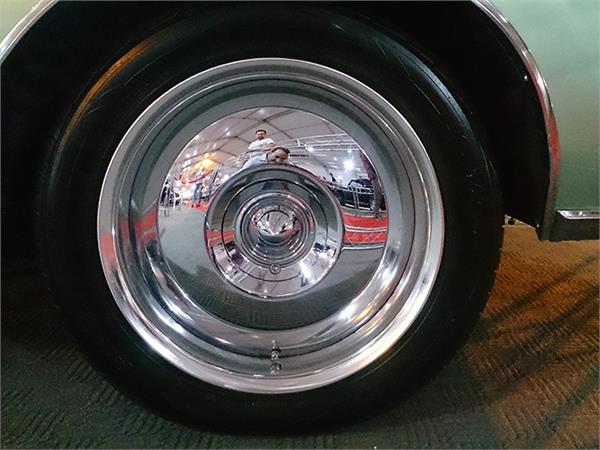 classic car in iran  51