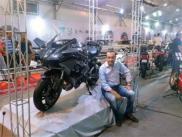 classic car in iran  30