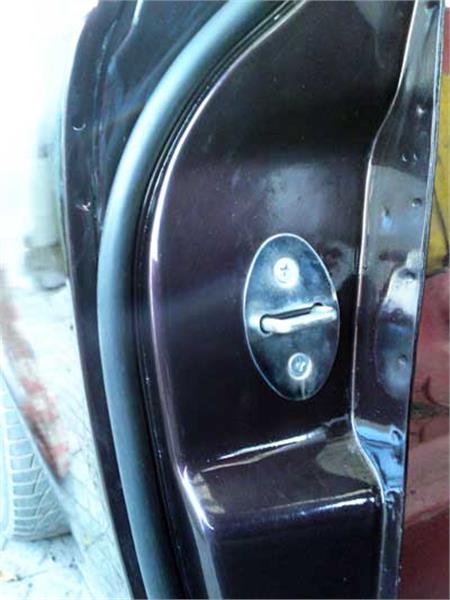 چرم داخل کابین  10