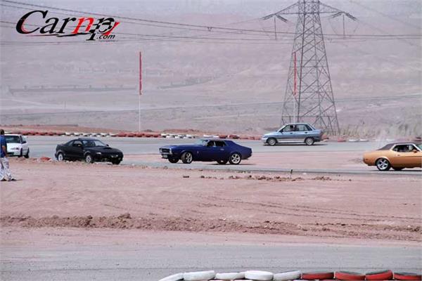 حرکات نمایشی و دور مارشال در پیست  20