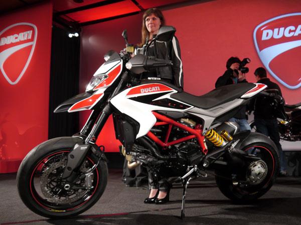 نمایشگاه موتورسیکلت 4