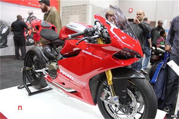 نمایشگاه موتورهای سنگین و سفارشی  13