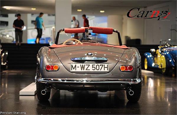 اتومبیل کلاسیک ب ام و  8