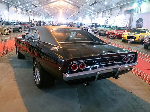 classic car in iran  13