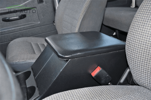 1992،Land Rover Defender 110 7