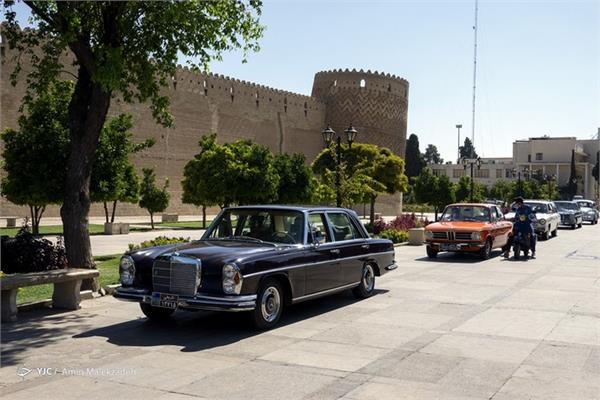نمایشگاه اتومبیل های کلاسیک شیراز 13