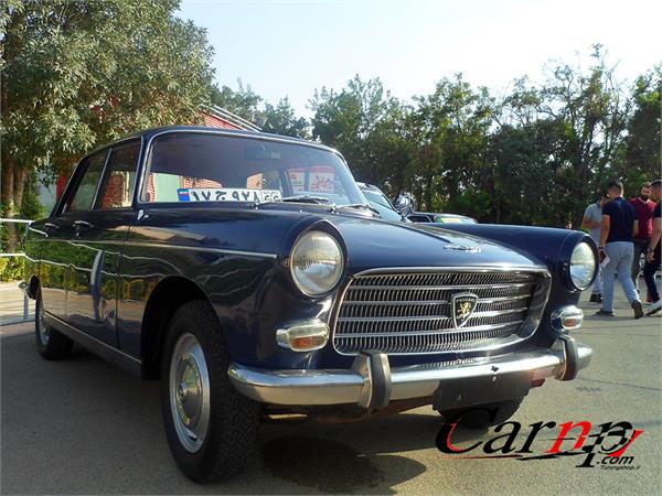 گردهمایی خودروهای فرانسوی 1397 تیر کارتینگ آزادی  38