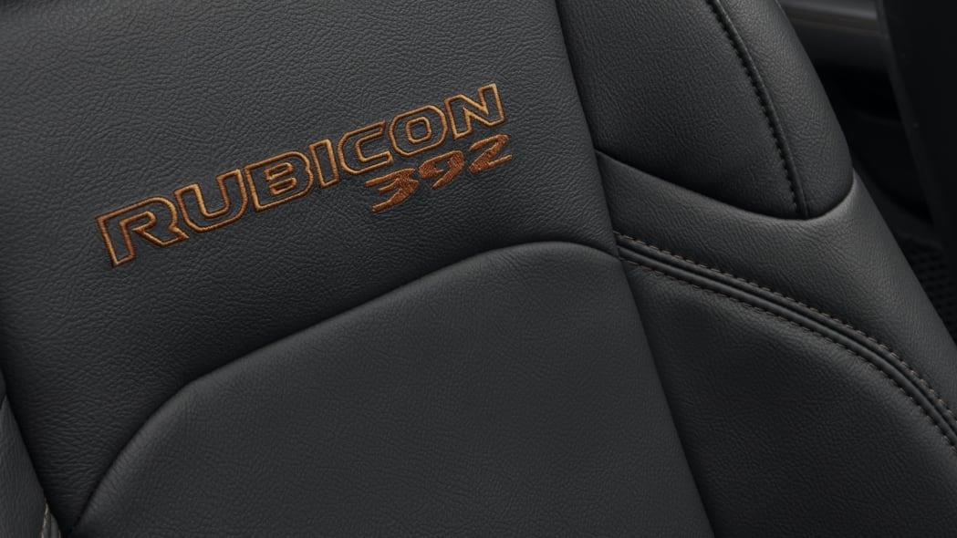 جیپ رانگلر 16