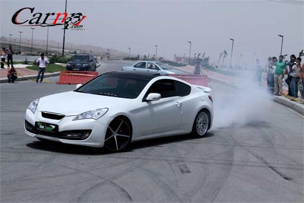 حرکات نمایشی و دور مارشال در پیست  17