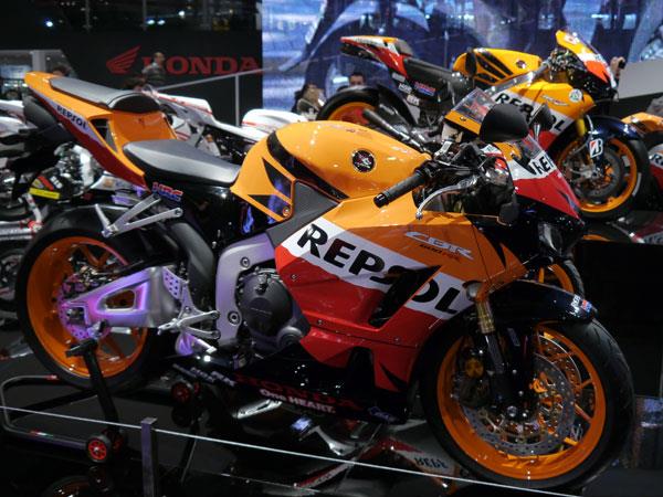 نمایشگاه موتورسیکلت 9