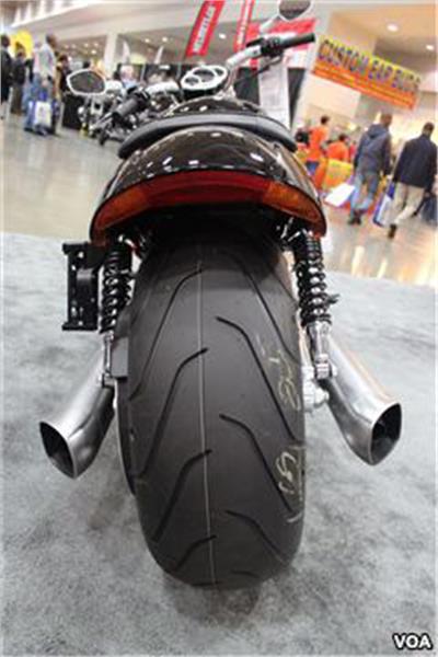 نمایشگاه موتورهای سنگین و سفارشی  12