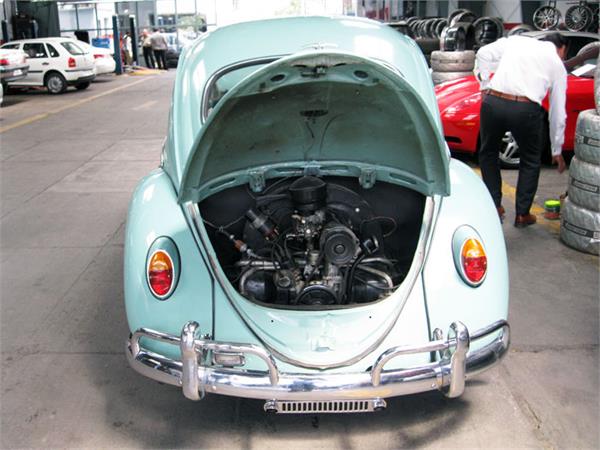 فولکس واگن  4