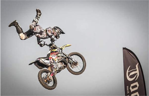 نمایشگاه موتورسیکلت 2