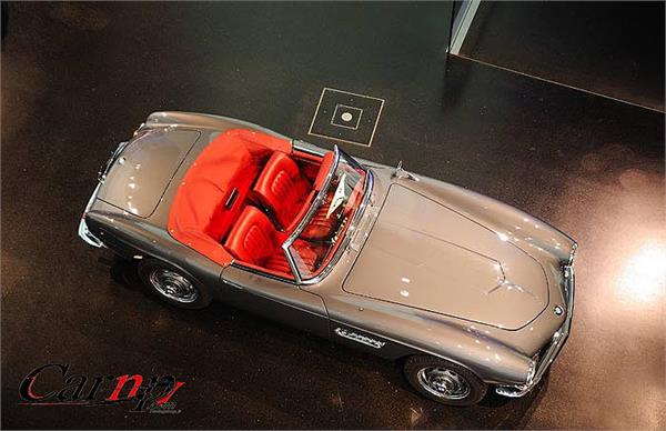 اتومبیل کلاسیک ب ام و  12