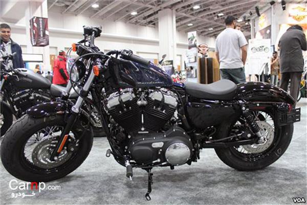 نمایشگاه موتورهای سنگین و سفارشی  1