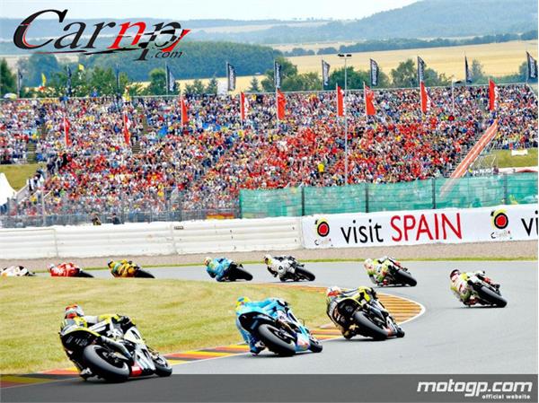 موتو جی پی  8