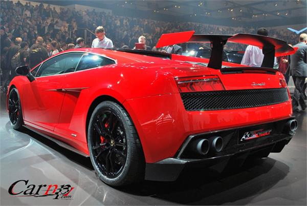 لامبورگینی  5