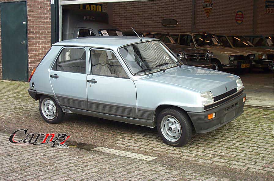 Renault R5 photo 18