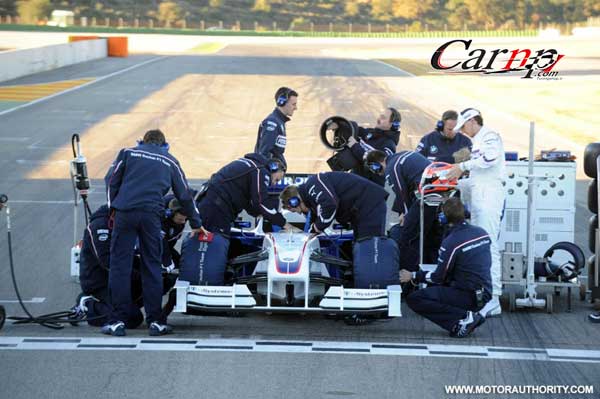 bmw-renault-f1-2009 9