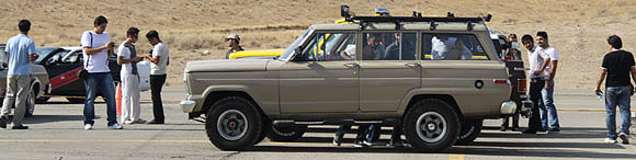 هشت سیلندر 12