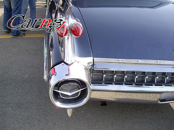 هشت سیلندر 4