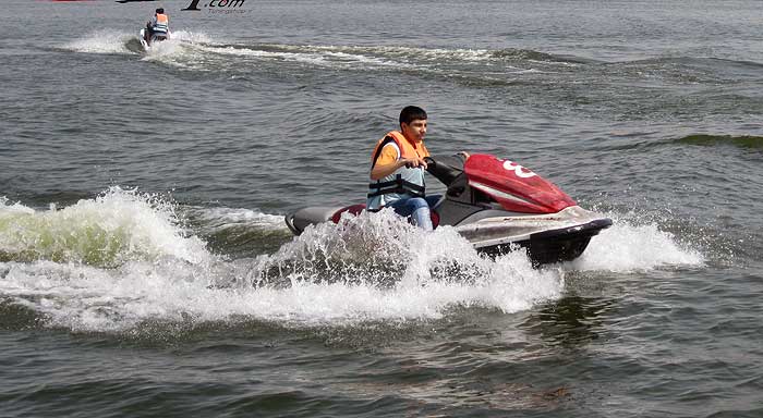 دریاچه تفریحی تهران 19