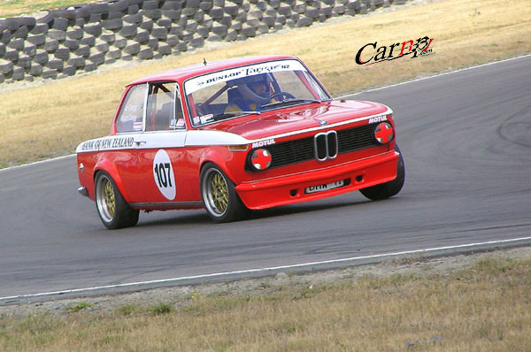 ب ام و 2002  bmw 2002   10