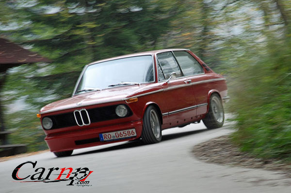 ب ام و 2002  bmw 2002   14