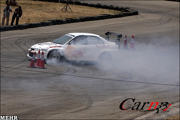 iran car park drift 2