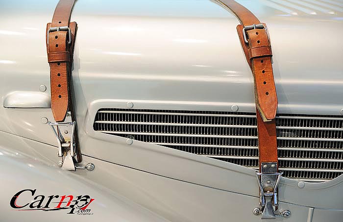 اتومبیل کلاسیک ب ام و  9