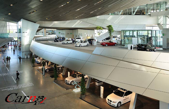 اتومبیل کلاسیک ب ام و  10