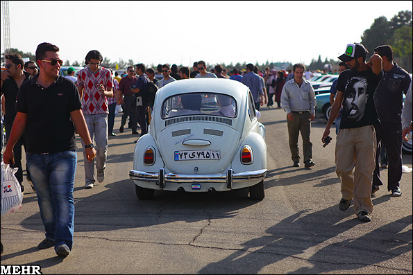 گردهمائی خودروهای کلاسیک 15 تیرماه  1